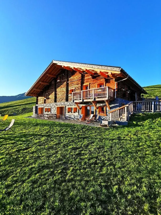 Chambres Et Tables D'Hotes Le Choton A Nono - Col Du Joly Beaufortain Hauteluce Bed & Breakfast