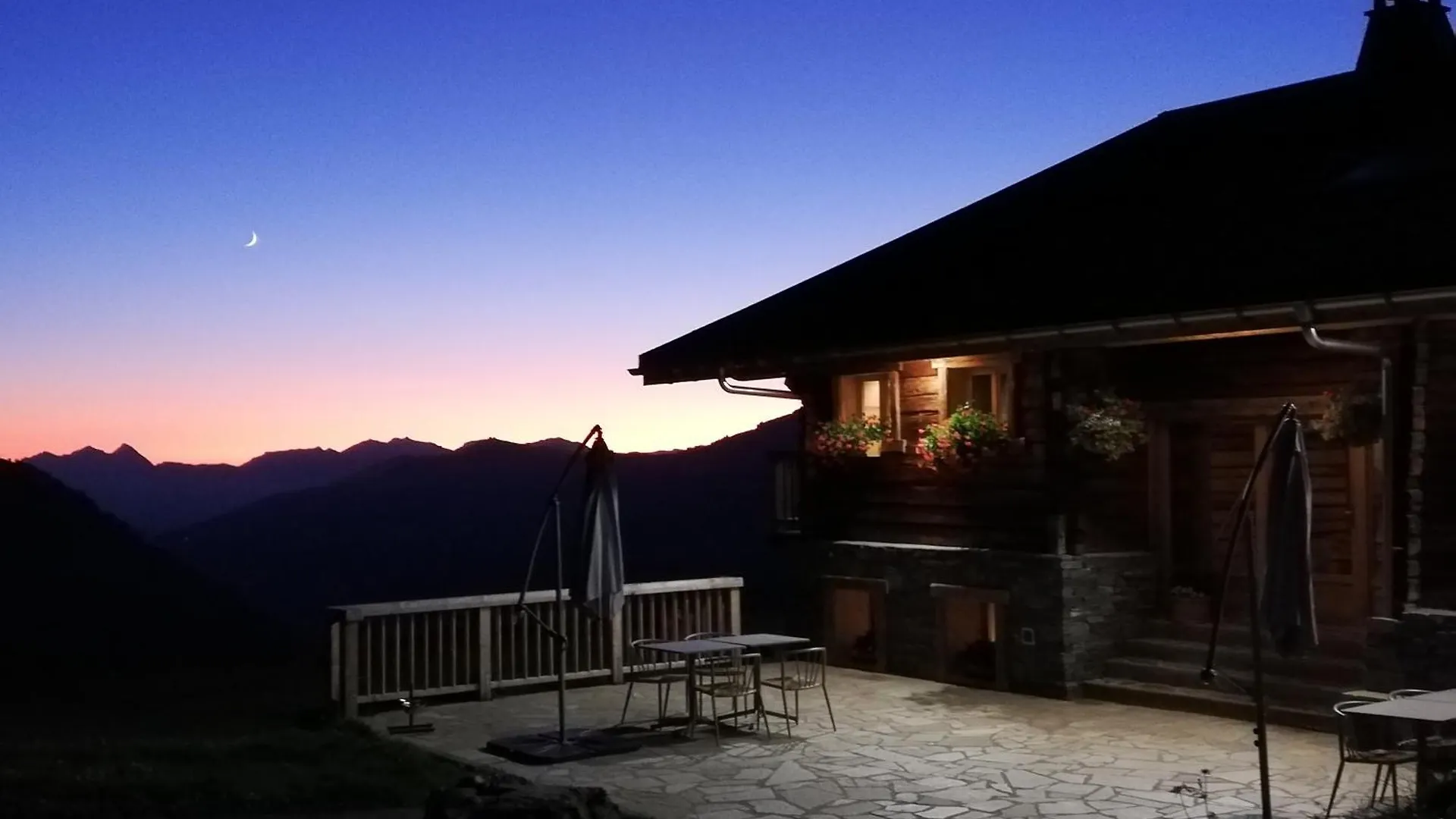 Bed & Breakfast Chambres Et Tables D'Hotes Le Choton A Nono - Col Du Joly Beaufortain Hauteluce