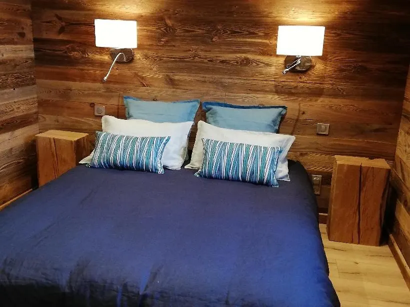 Chambres Et Tables D'Hotes Le Choton A Nono - Col Du Joly Beaufortain Hauteluce 0*,  France